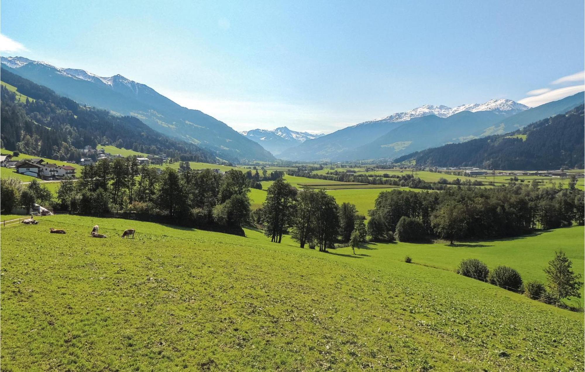 Ferienwohnung Mit Fernblick Bruck am Ziller Exterior photo