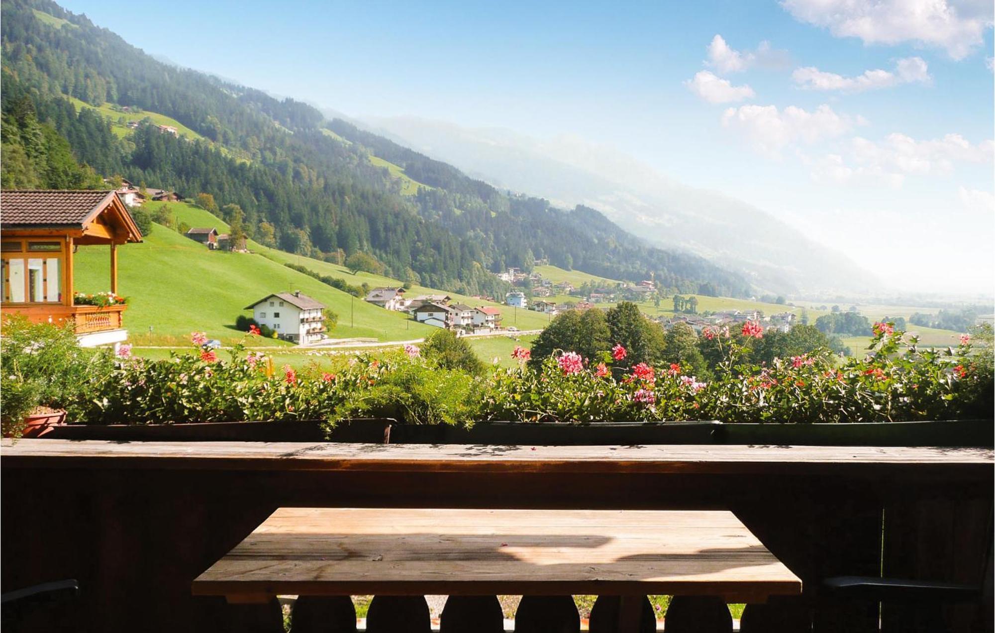 Ferienwohnung Mit Fernblick Bruck am Ziller Exterior photo